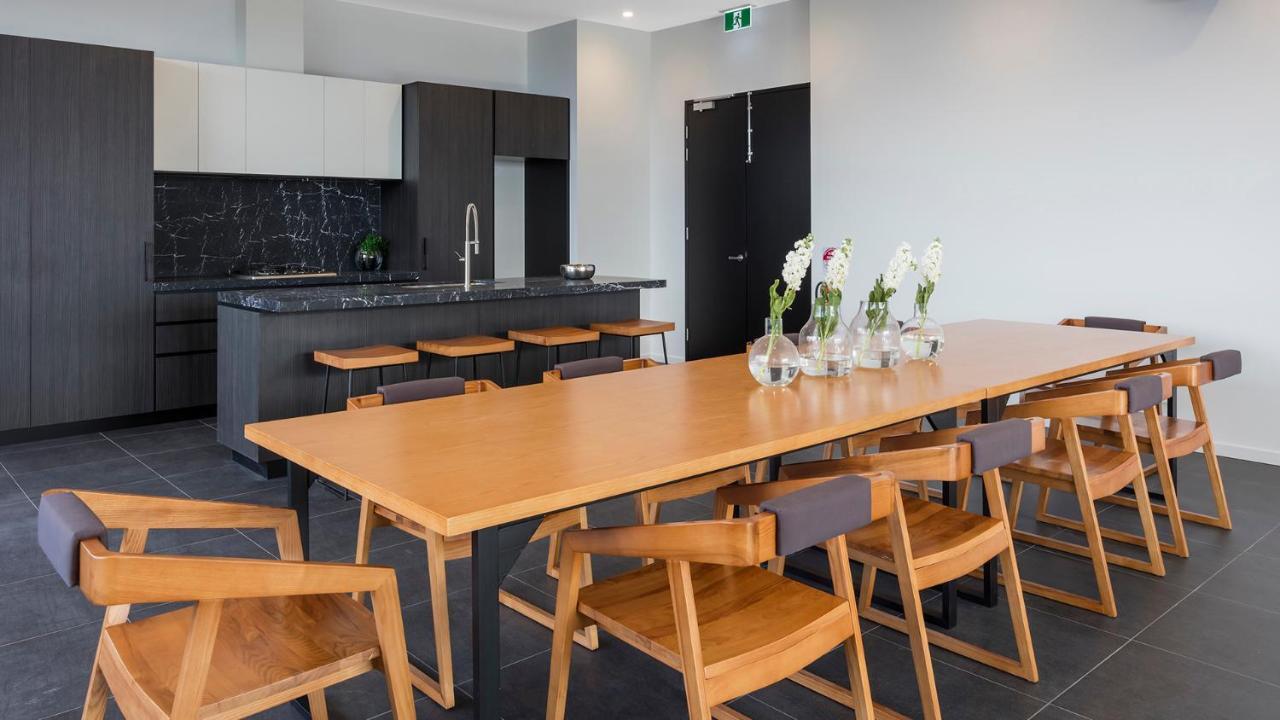 Avani Melbourne Box Hill Residences Екстер'єр фото